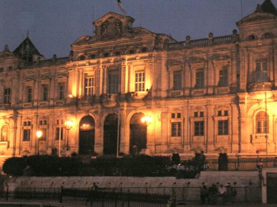 MAIRIE -CITY HALL