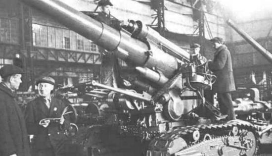 war-soviet-203-mm-1.jpg